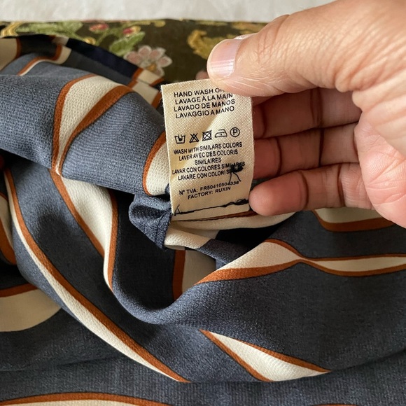 Nave and Camel Dress - Picture 7 of 7